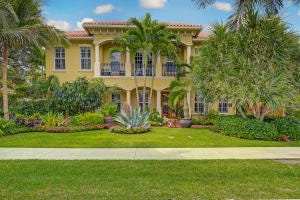 Property photo for 104 Nativa Circle, North Palm Beach, FL