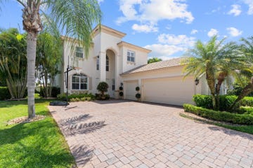 108 Via Escobar Way, Palm Beach Gardens, FL 33418