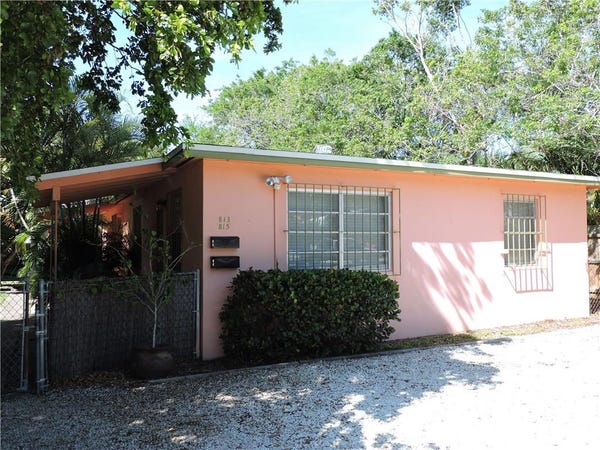 Property photo for 813 Himmarshee St, Fort Lauderdale, FL