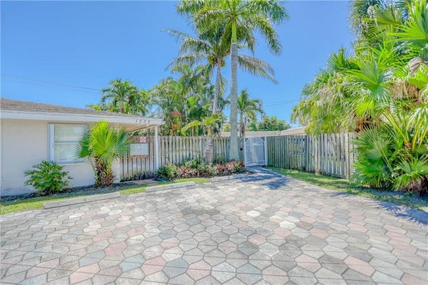 Property photo for 1330 Holly Heights Dr, #4, Fort Lauderdale, FL