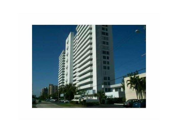 Property photo for 2200 NE 33rd Ave, #7E, Fort Lauderdale, FL