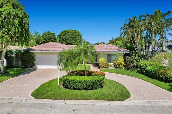 Property photo for 2871 NE 55th Ct, Fort Lauderdale, FL