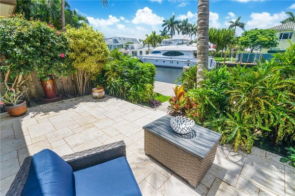 Property photo for 2750 NE 14th St, Fort Lauderdale, FL