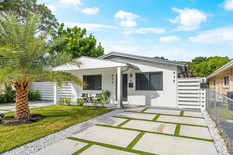 Property photo for 417 SW 16th Ct, Fort Lauderdale, FL