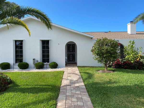 Property photo for 2327 Windsor Road, Palm Beach Gardens, FL