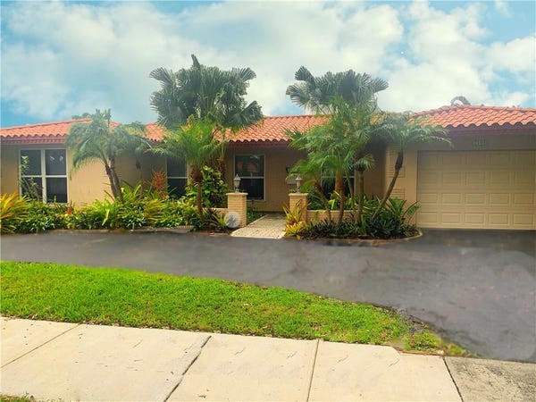 Property photo for 2101 NE 64th St, Fort Lauderdale, FL